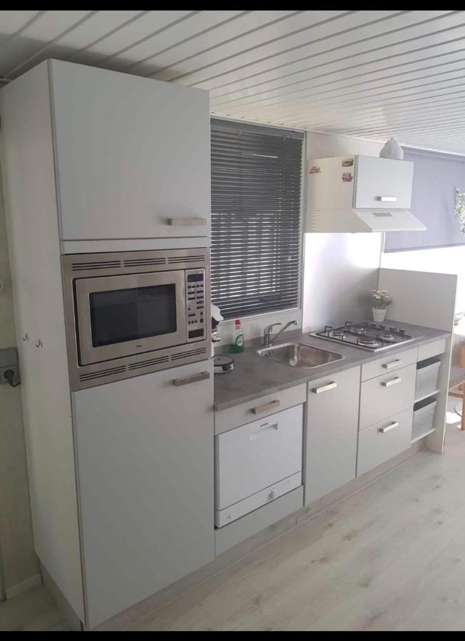 Cozy Chalet In Opmeer Near Amsterdam And Beach 외부 사진